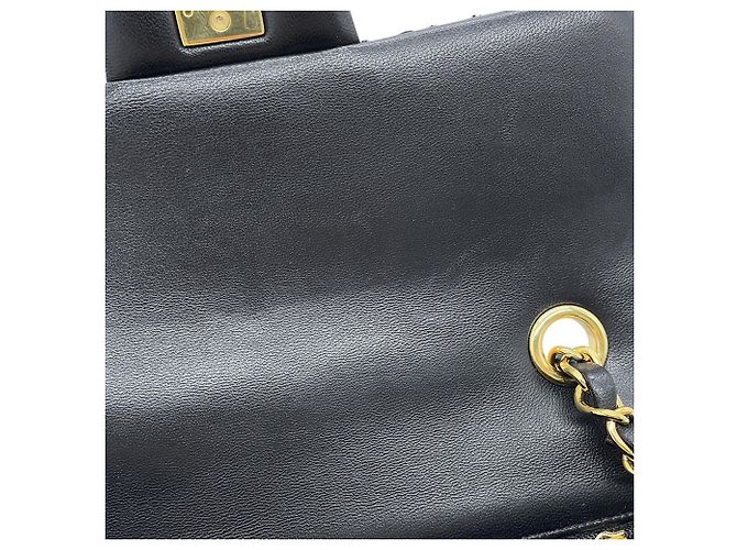 Borsa a tracolla con catena Chanel in tweed nero - vista 9