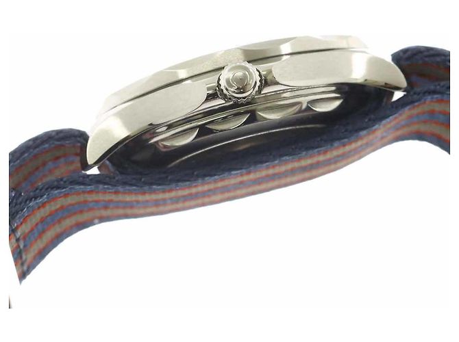 Omega Seamaster Diver 300 Co-Axial Commander - vista 4