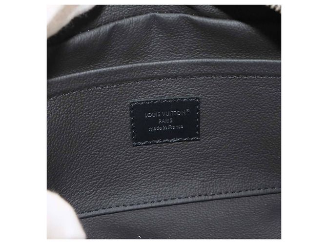 Neceser Louis Vuitton Monogram Eclipse Locker - vista 6