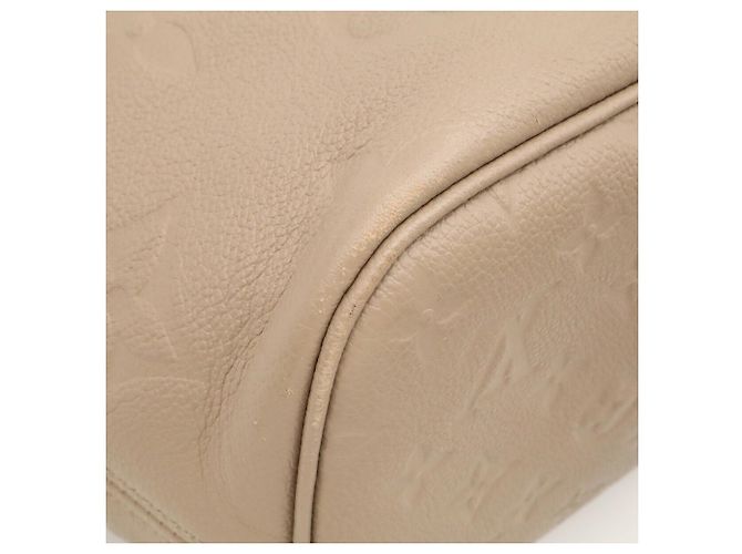 Bolso Tote Louis Vuitton Monogram Empreinte Neverfull MM - vista 4