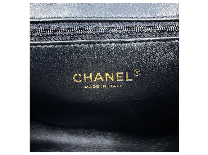 Chanel Matelassé Black Rucksack - Ansicht 16