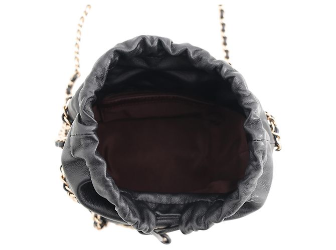 Borsa a tracolla Chanel in pelle d'agnello nera - vista 5