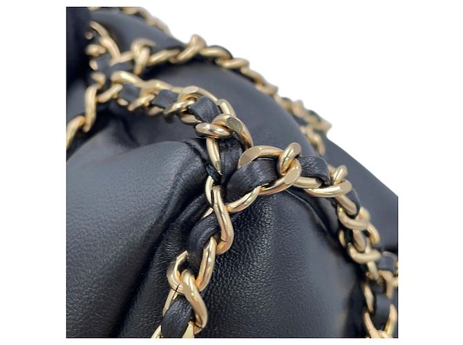 Borsa a tracolla Chanel in pelle d'agnello nera - vista 6
