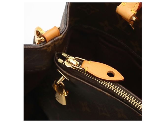 mala Louis Vuitton Monogram Montaigne MM - vista 6