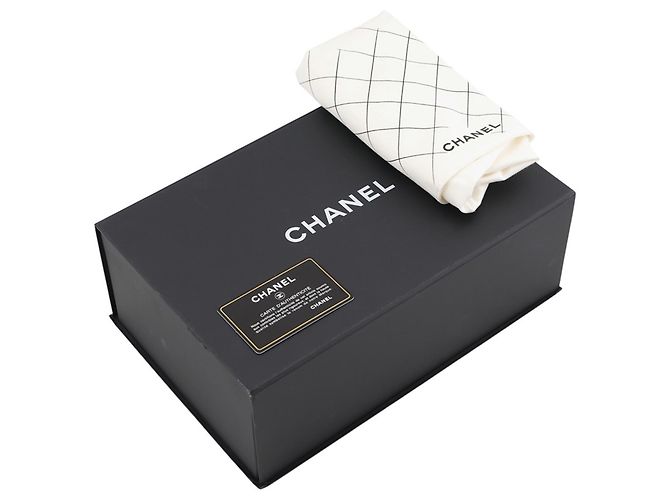 Borsa a tracolla Chanel Matelassé Rosa - vista 18