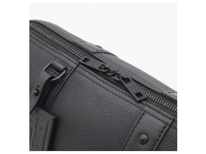 Borsa a tracolla Louis Vuitton LV Aerogram City Keepall - vista 7