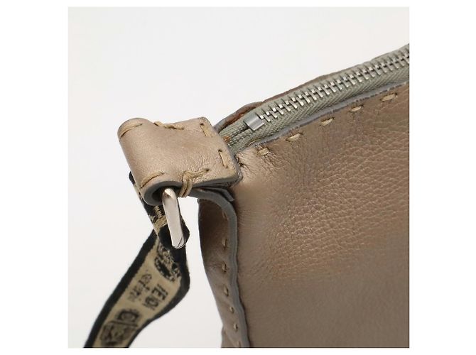 Bolso de hombro Fendi Selleria de piel - vue 5