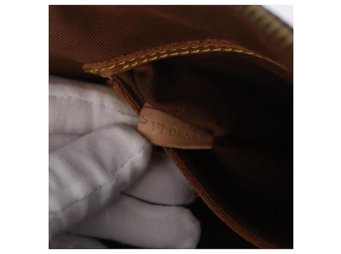 Louis Vuitton Alma Monogram Canvas PM - vista 7