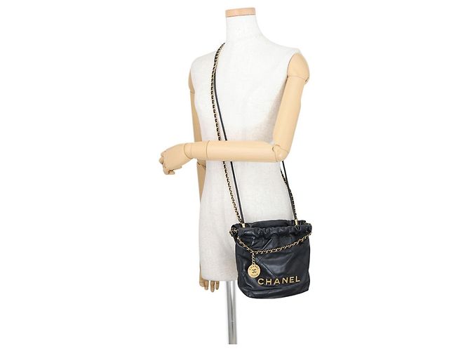 Borsa Chanel 22 Mini Coco Mark - vista 4