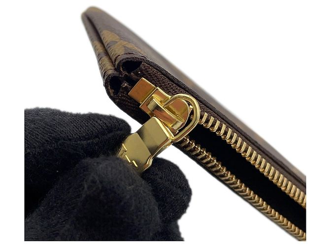 Louis Vuitton Monogram Nano Bucket Handtasche - Ansicht 16