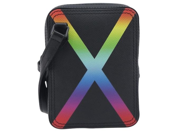 Louis Vuitton Danube Messenger Rainbow Taiga Leather - vista 2