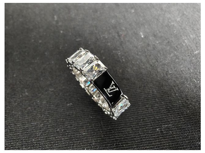Anello Louis Vuitton in cristalli di zircone - vista 10