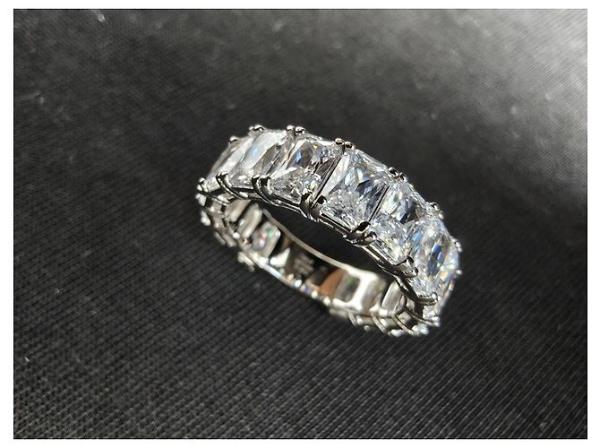 Anello Louis Vuitton in cristalli di zircone - vista 9
