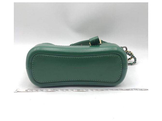 Borsa Hobo Chanel in pelle verde - vista 5