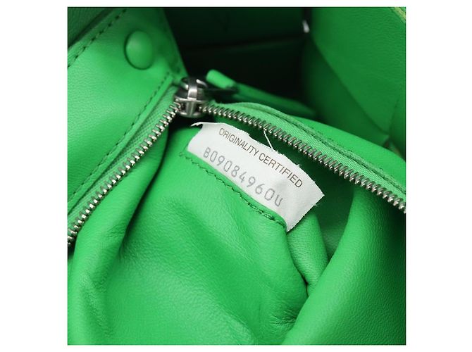 Bottega Veneta Cassette Maxi Intrecciato Leather Small - vista 7