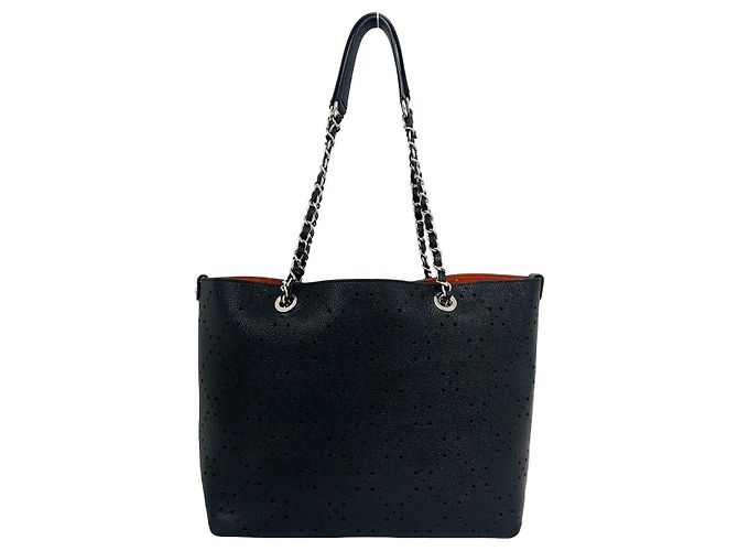 Borsa Tote Chanel in pelle Caviar traforata - vista 3