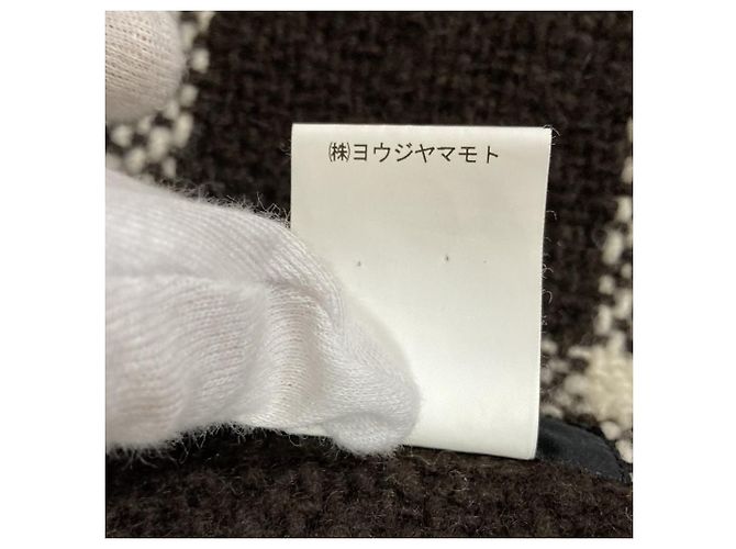 Autre Marque Yohji Yamamoto Karoschal mit Fransen - Ansicht 7