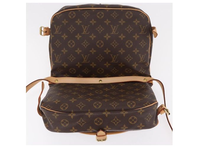 LOUIS VUITTON Monogram Saumur 30 Shoulder Bag M42256 LV - vista 21