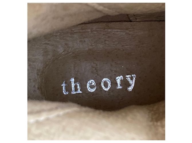 Stivaletti corti in camoscio Theory - vista 7