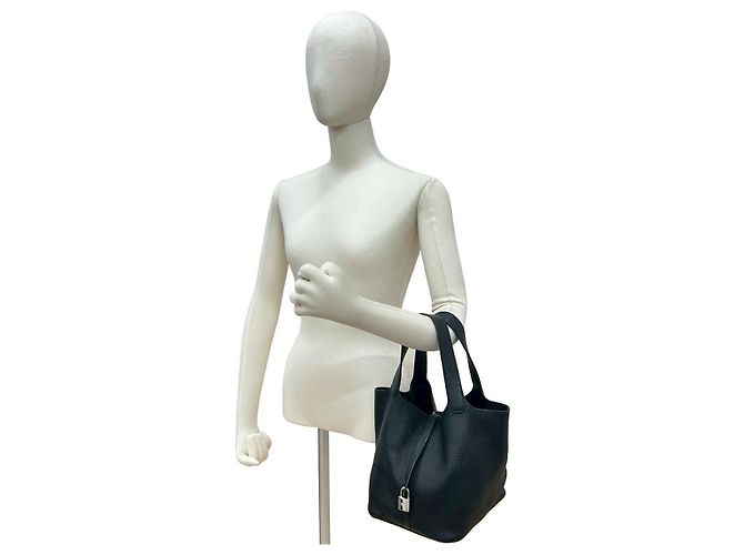 Sac à main Hermès Picotin Lock MM Taurillon Clémence - vue 4