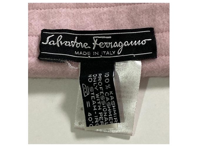 Sciarpa in cashmere con frange Salvatore Ferragamo - vista 4
