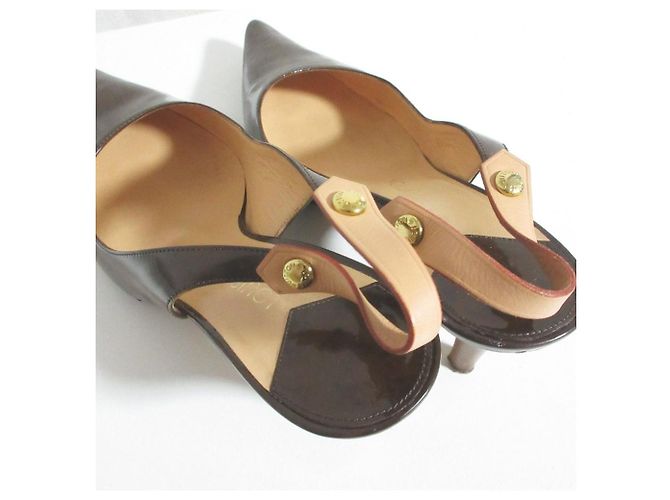 Louis Vuitton Monogram Slingback Pumps aus Lackleder - Ansicht 4