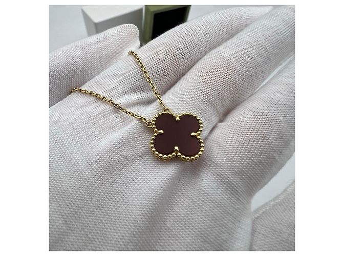 Collana Sweet Alhambra Van Cleef & Arpels Oro Giallo Cornalina - vista 6