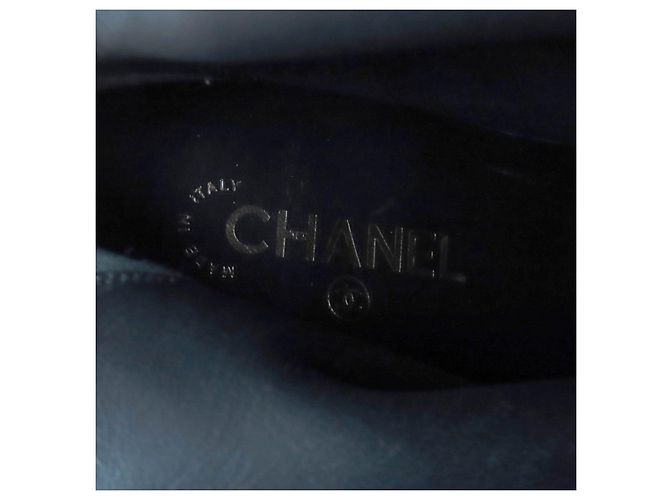 Botas altas CHANEL
Botas de ante - vista 11
