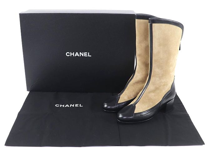 Botas altas CHANEL
Botas de ante - vista 2