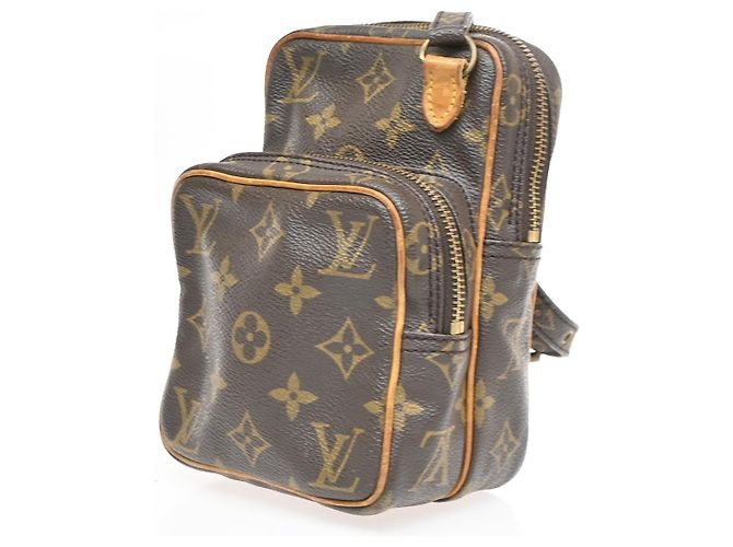 Louis Vuitton Amazone Monogram Canvas Mini - vue 3