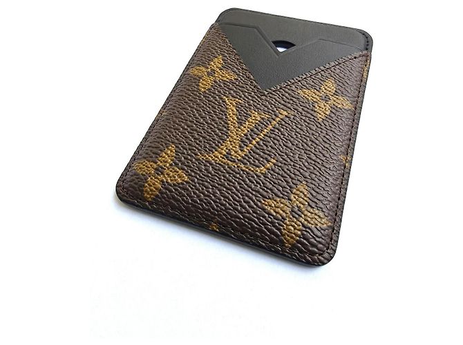 Tarjetero Magnético Louis Vuitton Monogram Macassar Canvas - vista 3