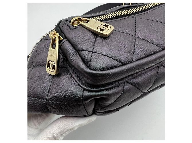 Borsello da vita Chanel in pelle matelassé nera - vista 9