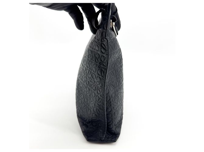 Pouch T Loewe in vernice con Anagram embossed - vista 4