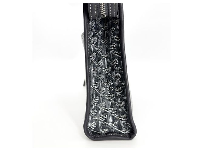 Goyard Jouvence Toiletry Coated Canvas MM - vista 3