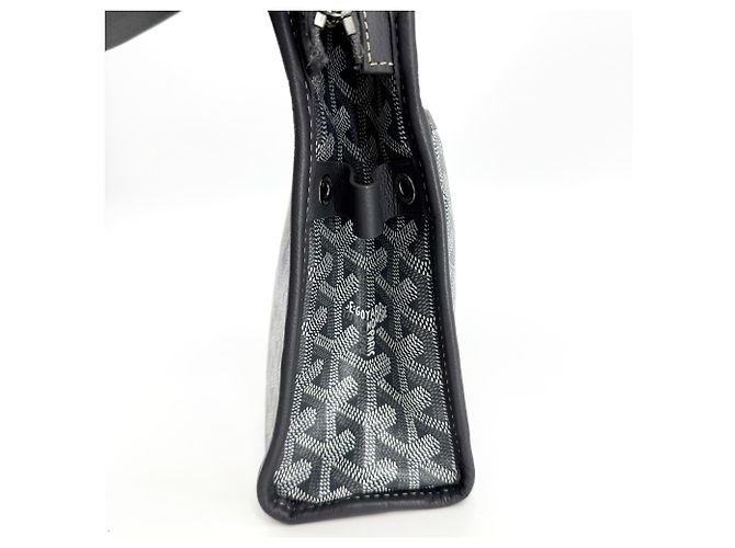 Goyard Jouvence Toiletry Coated Canvas MM - vista 4