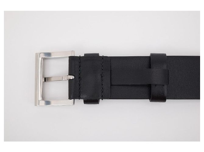 Prada Gürtel aus glattem Kalbsleder mit Dreieckslogo Schwarz - Ansicht 6