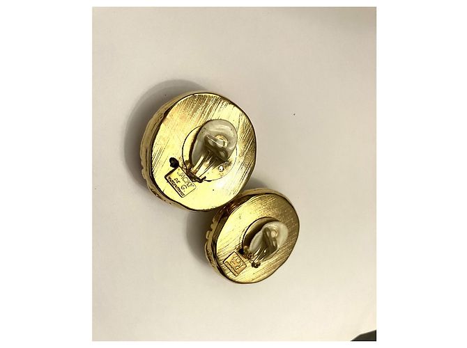 Autre Marque Pendientes de clip chapados en oro con perlas - vista 2