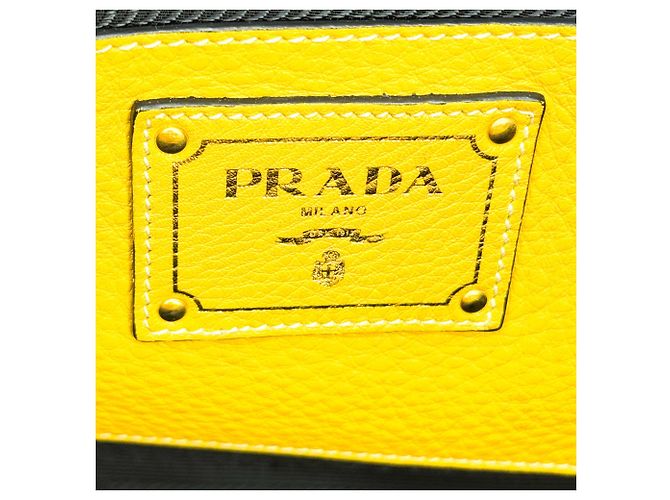 Prada Tote Convertible in Pelle con Tasca Anteriore Large - vista 6