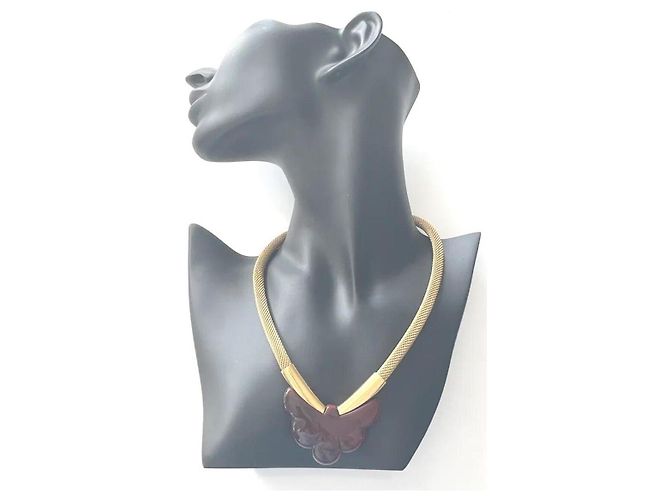 Givenchy Colar Borboleta em Ouro e Resina Bordeaux - vista 2