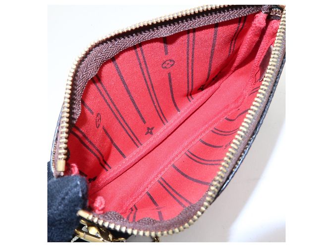 Louis Vuitton Pochette Accessoires Limited Edition Damier Mini - vista 5