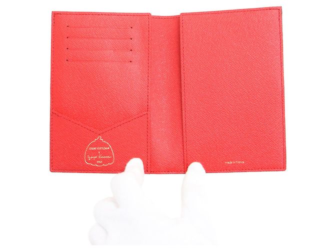 Louis Vuitton x Yayoi Kusama Couverture Passport Case - vista 3