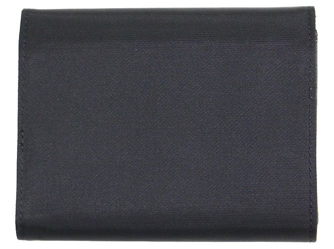 Prada Black Nylon Trifold Wallet M176 Geldbörse - Ansicht 2