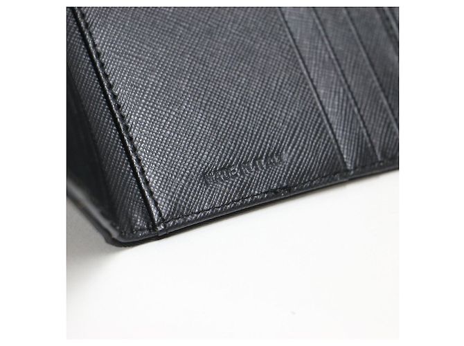 Prada Black Nylon Trifold Wallet M176 Geldbörse - Ansicht 8