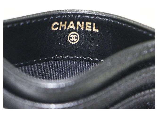 Tarjetero Chanel de piel negra - vista 4