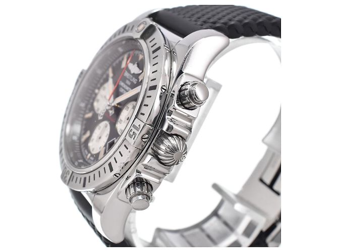 Breitling Chronomat Chronograph Automatic Stainless Steel and Rubber 41 - vista 3