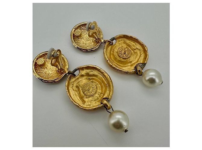 Chanel Edouard Rimbaud Paris – Orecchini Sculptural Spiral & Faux Pearl Drop – 1980s - vista 10