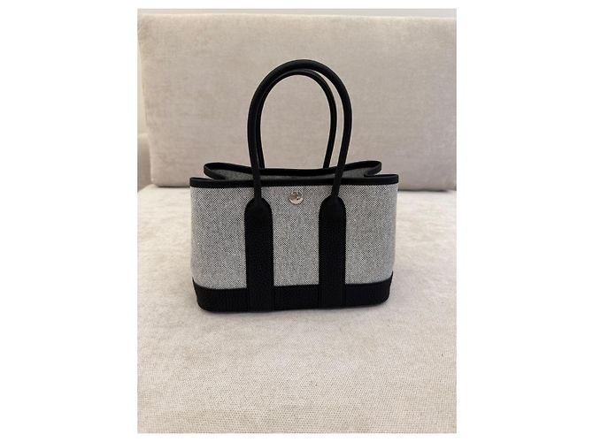 Hermès Garden Party 23 Borsa Shopper Tela e Pelle Nera - vista 2