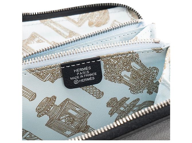 HERMÈS - Cartera Silk'In Compact Hermès en piel granulada azul marino Caban - vista 5