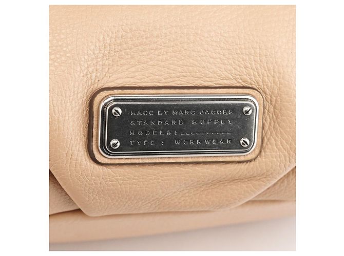 Marc by Marc Jacobs Bolsa Bowling 2-Way Classic Q em couro bege - vista 6