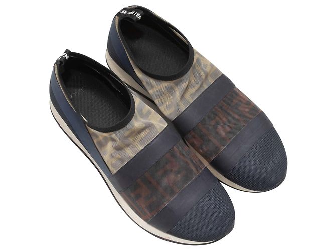 Fendi Mesh Slip-On Sneaker in Navy & Multicolor Größe 37 - Ansicht 2